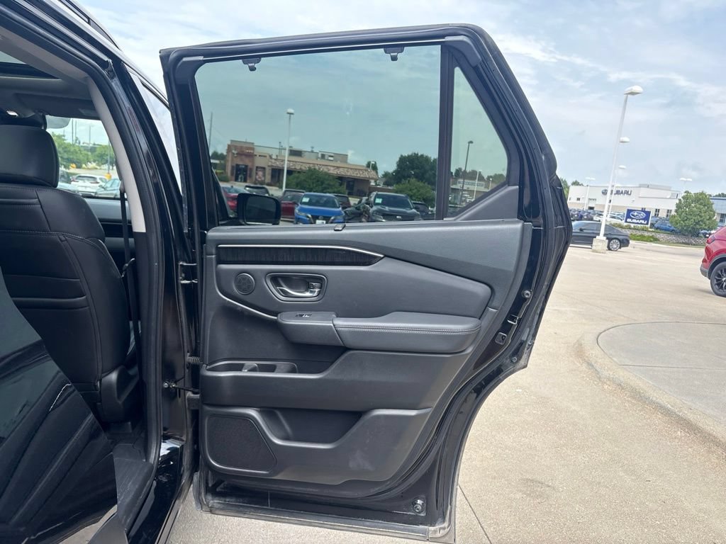 Certified 2023 Honda Pilot Elite image 33