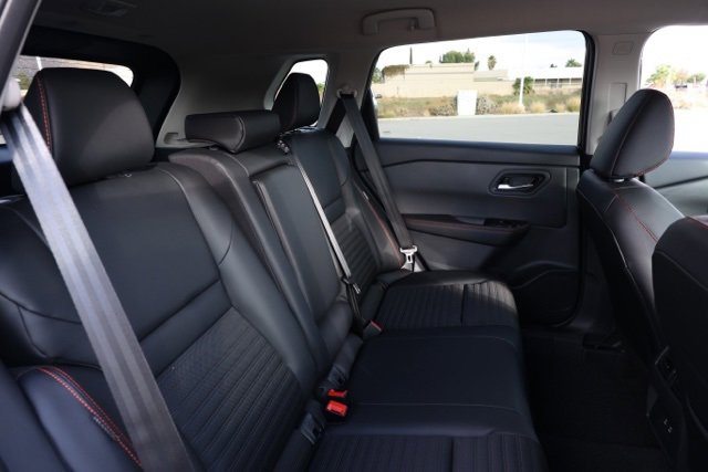 New 2026 Nissan Rogue SV image 18