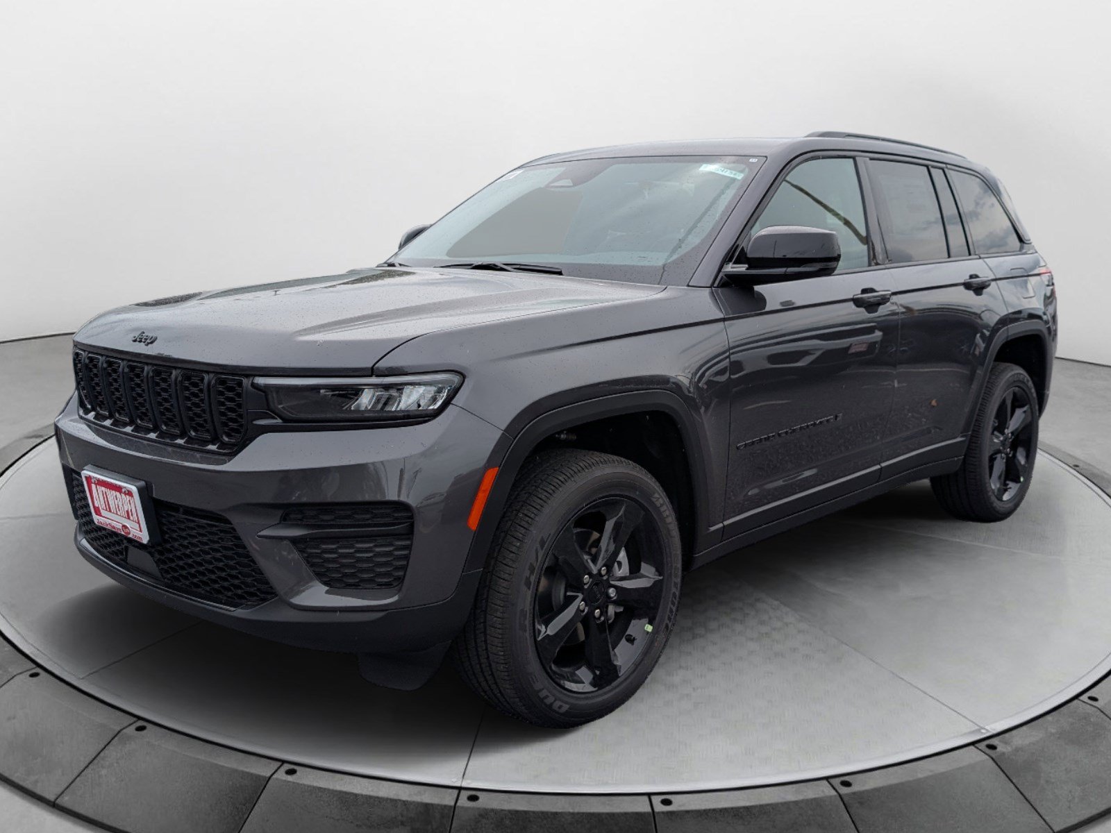 New 2025 Jeep Grand Cherokee Altitude AWD/4WD image 6