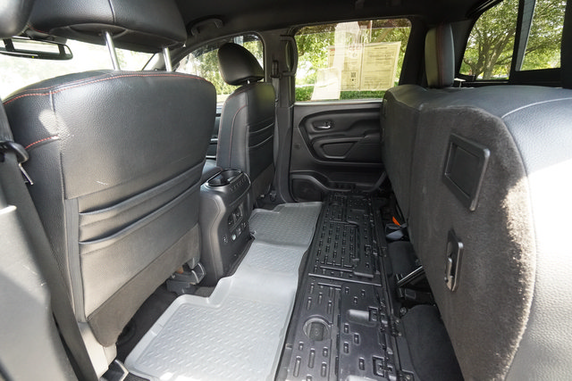Used 2021 Nissan Titan PRO-4X w/ Pro-4x Convenience Package AWD/4WD image 34
