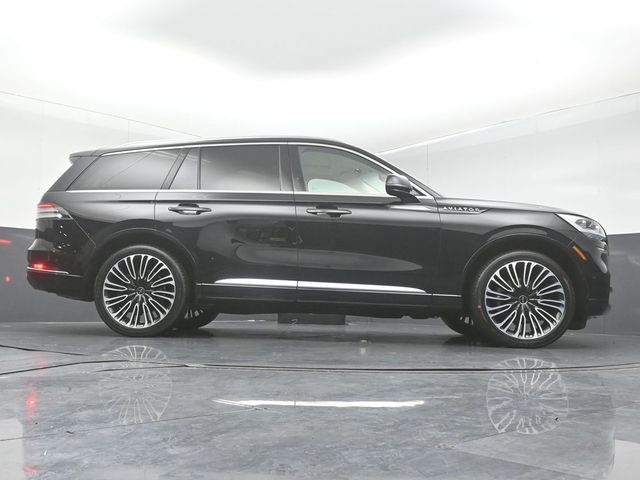 Certified 2023 Lincoln Aviator Black Label image 43
