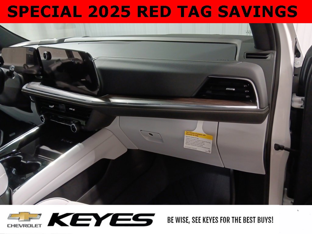 New 2025 Chevrolet Suburban Premier image 23