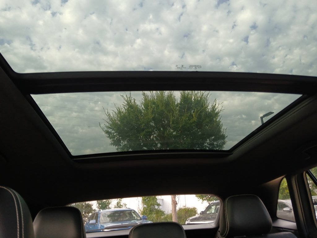 Used 2023 Volkswagen Atlas Cross Sport SE w/ Panoramic Sunroof Package FWD image 26