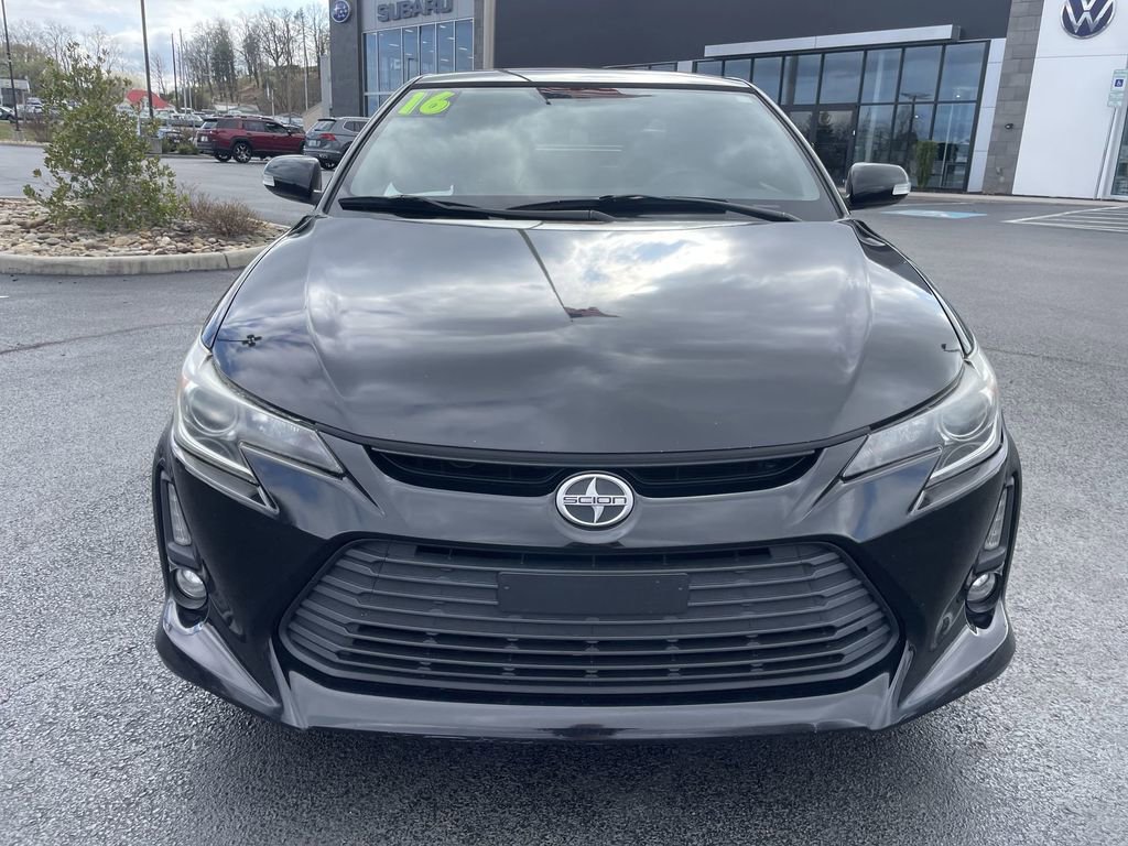 Used 2016 Scion tC image 2