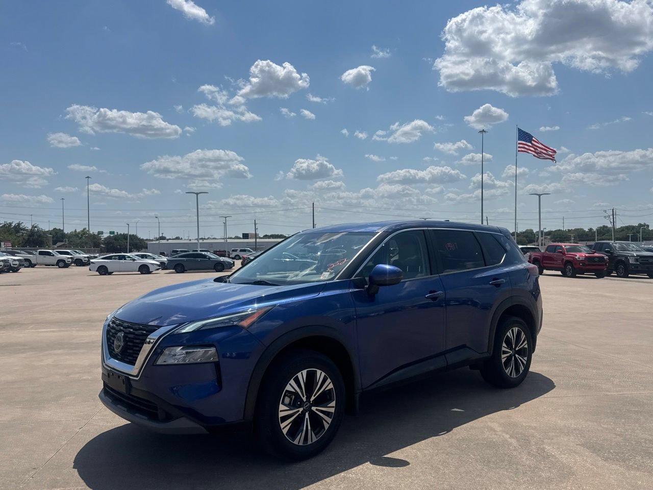 Certified 2023 Nissan Rogue SV AWD/4WD image 9