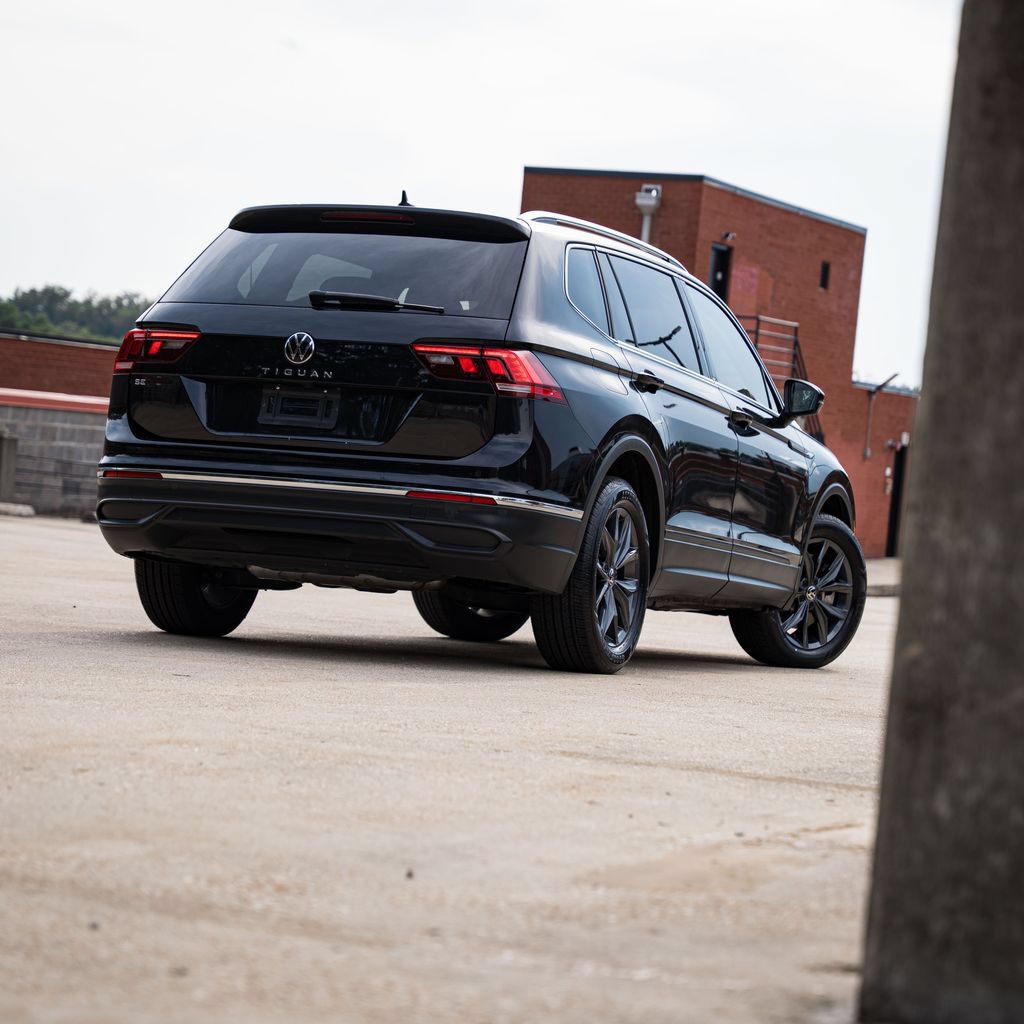 Certified 2023 Volkswagen Tiguan SE FWD image 8