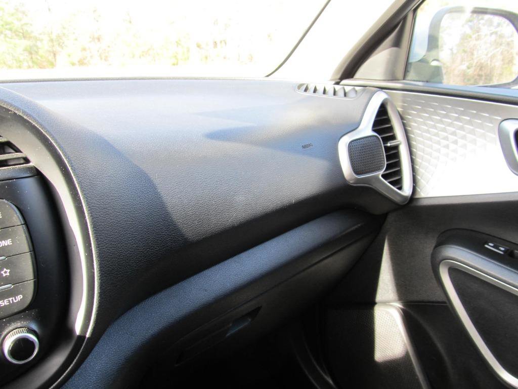 Used 2020 Kia Soul LX image 64