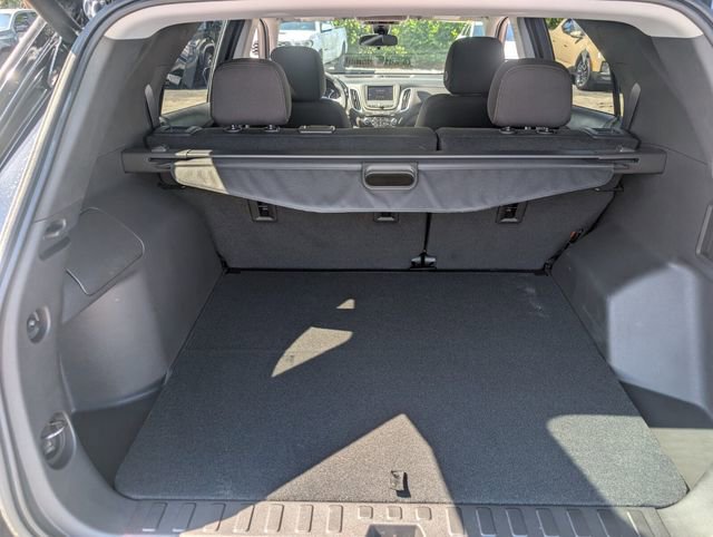 Certified 2024 Chevrolet Equinox LT w/ LPO, Cargo Package FWD image 15
