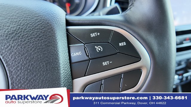 Used 2019 Jeep Cherokee Limited AWD/4WD image 31