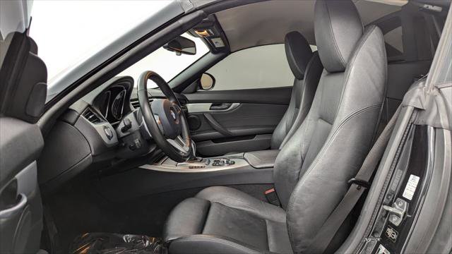 Used 2014 BMW Z4 sDrive35i image 14