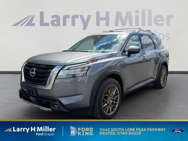 Used 2022 Nissan Pathfinder SL w/ SL Premium Package
