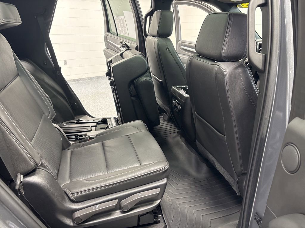 Used 2021 GMC Yukon Denali w/ LPO, Illumination Package image 42