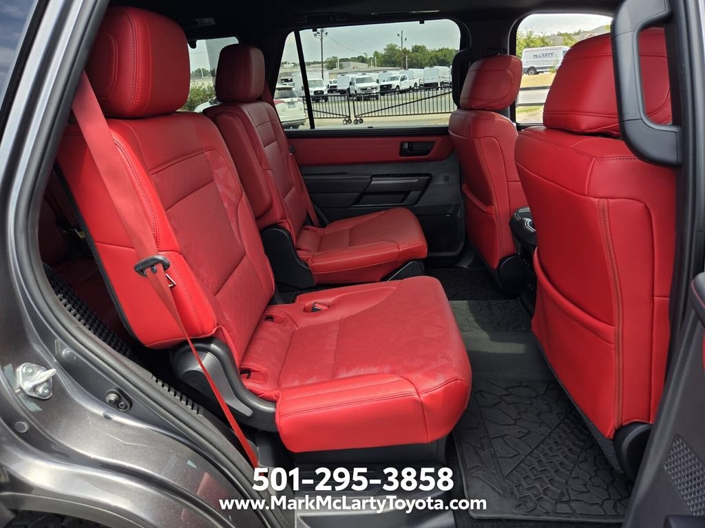 Used 2024 Toyota Sequoia TRD Pro AWD/4WD image 15