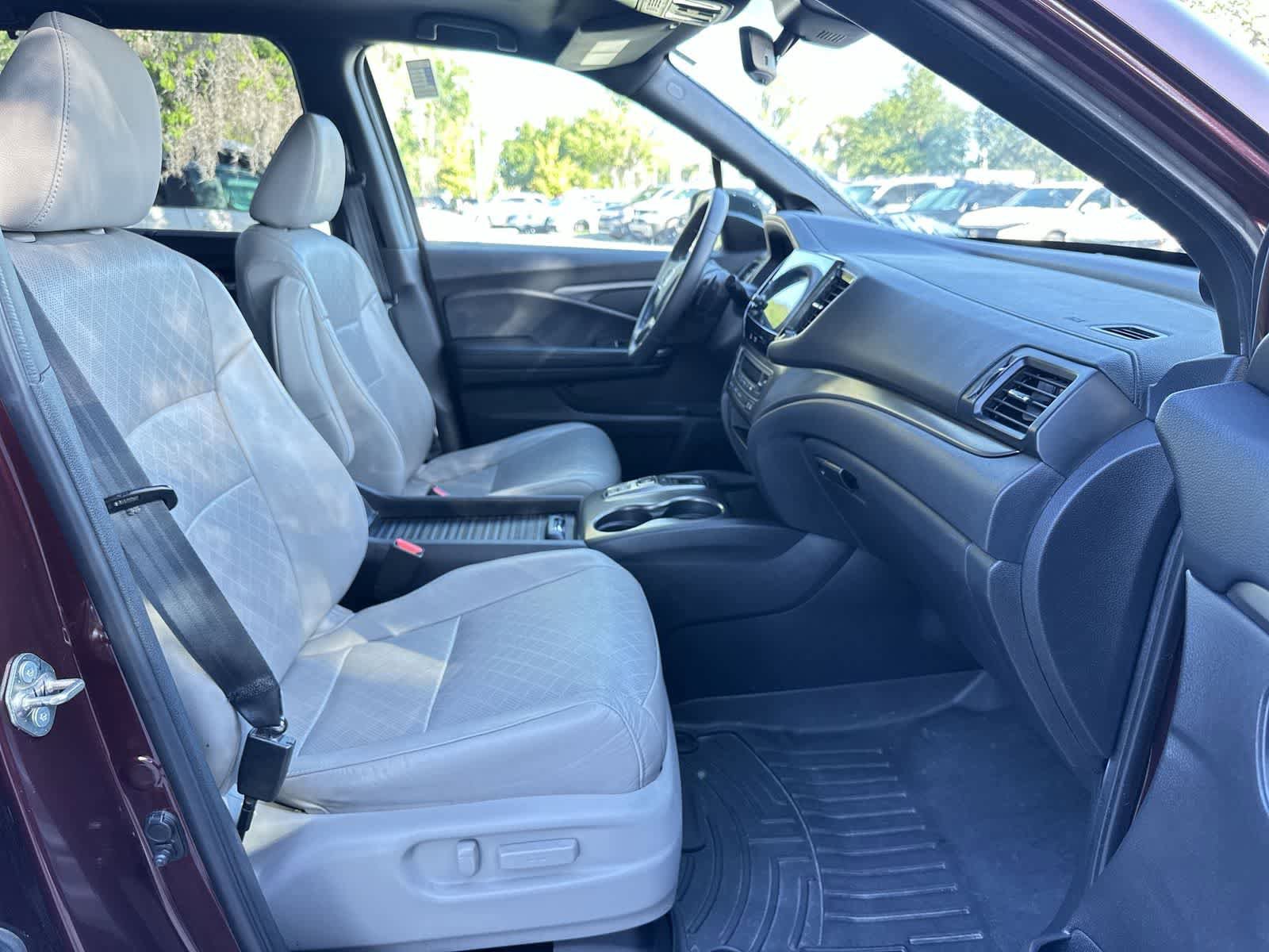 Used 2019 Honda Passport EX-L image 17
