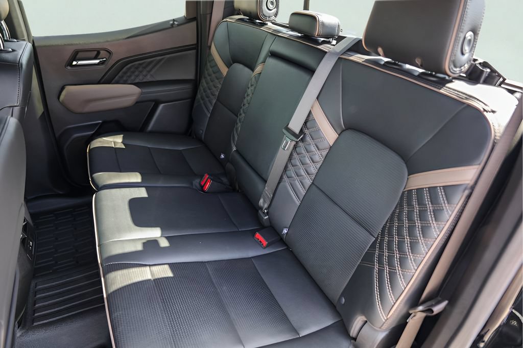 Used 2023 GMC Canyon Denali AWD/4WD image 26