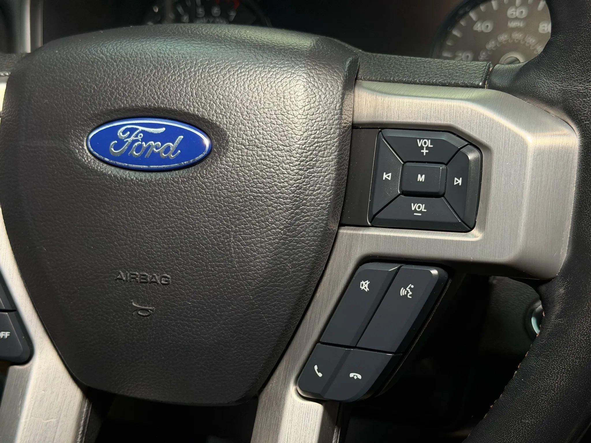 Used 2019 Ford F150 Platinum image 40