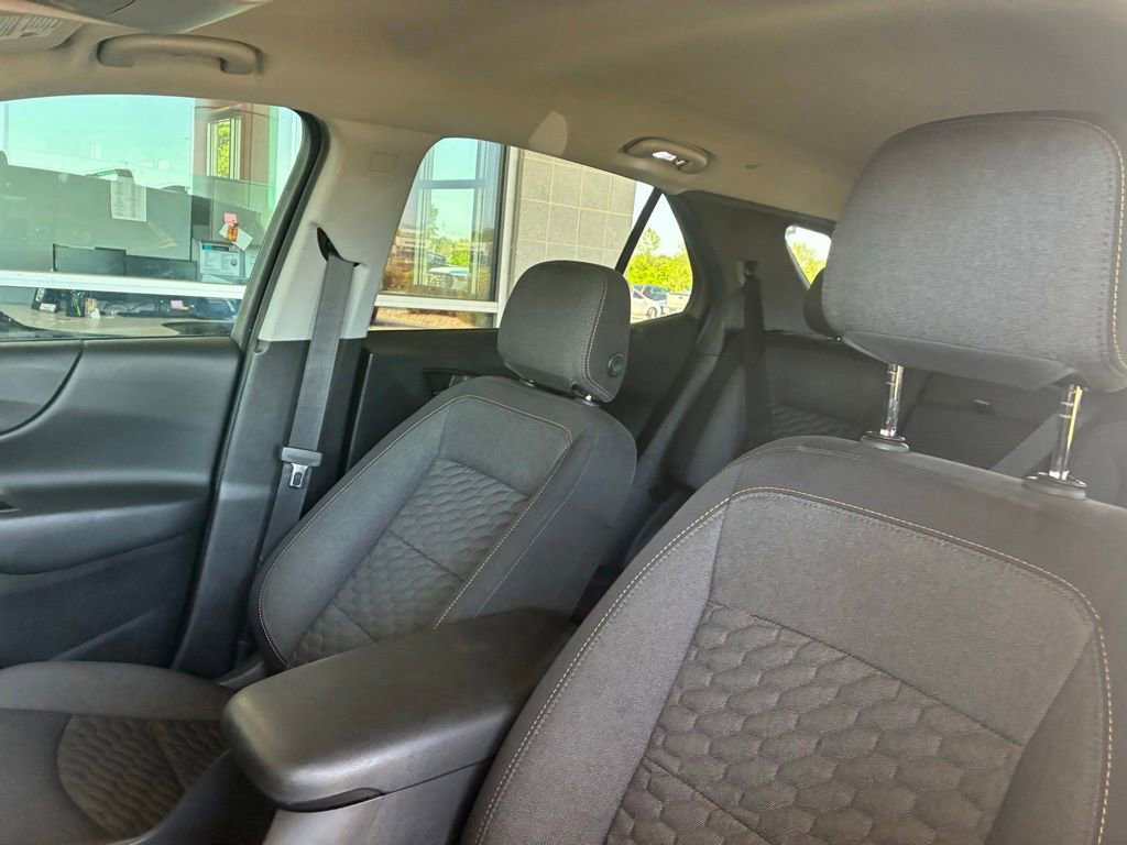 Used 2019 Chevrolet Equinox LT FWD image 27