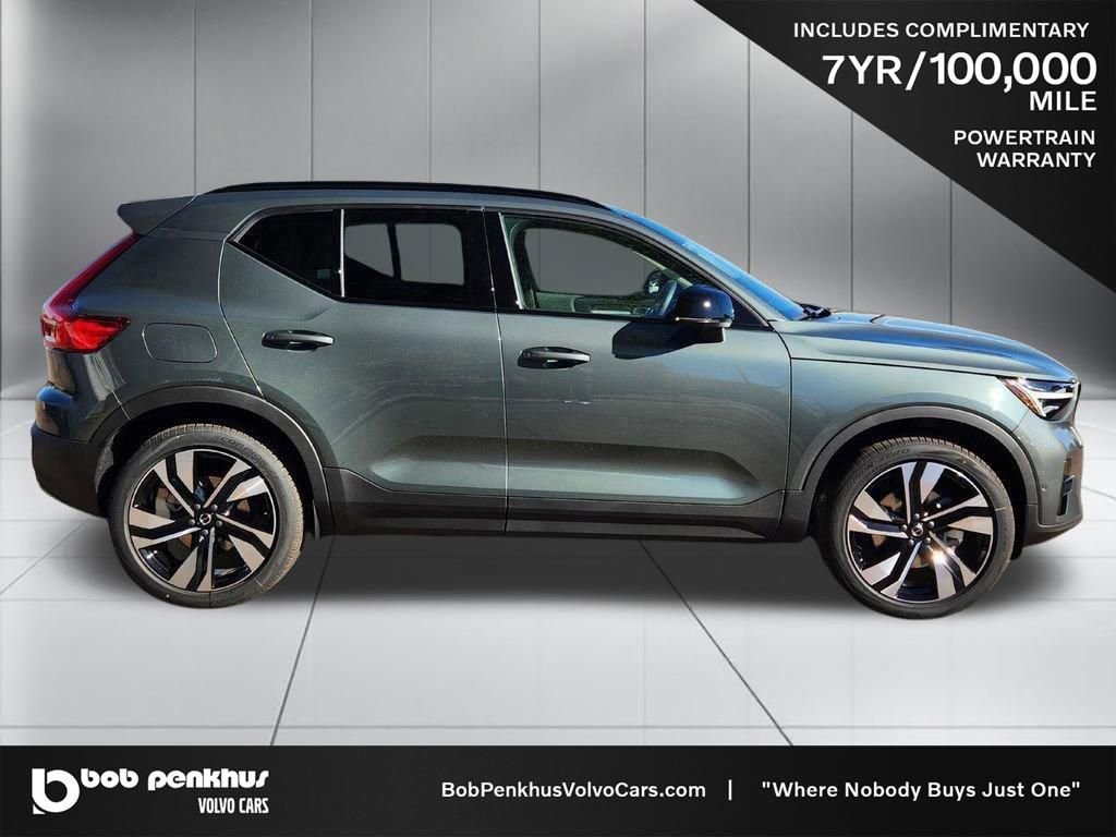 New 2026 Volvo XC40 B5 Ultra w/ Climate Package image 29