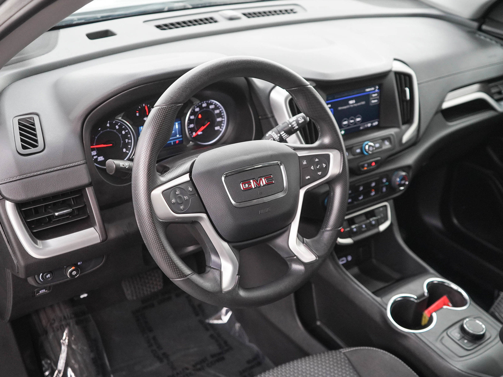 Used 2024 GMC Terrain SLE FWD image 20