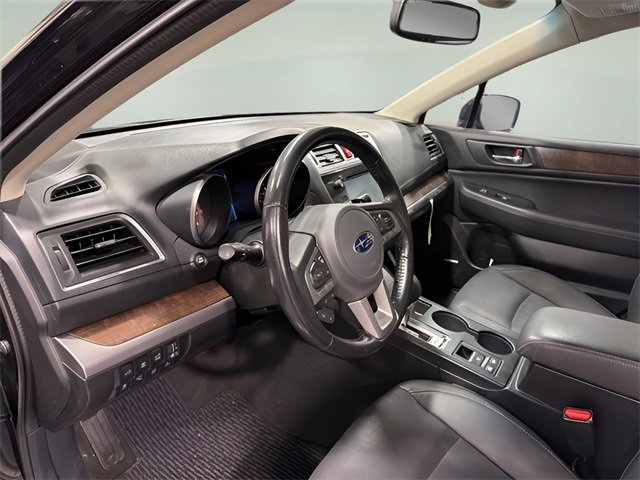 Used 2016 Subaru Outback 3.6R Limited image 8