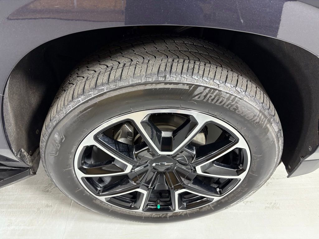 Used 2022 Chevrolet Tahoe RST w/ Luxury Package image 13