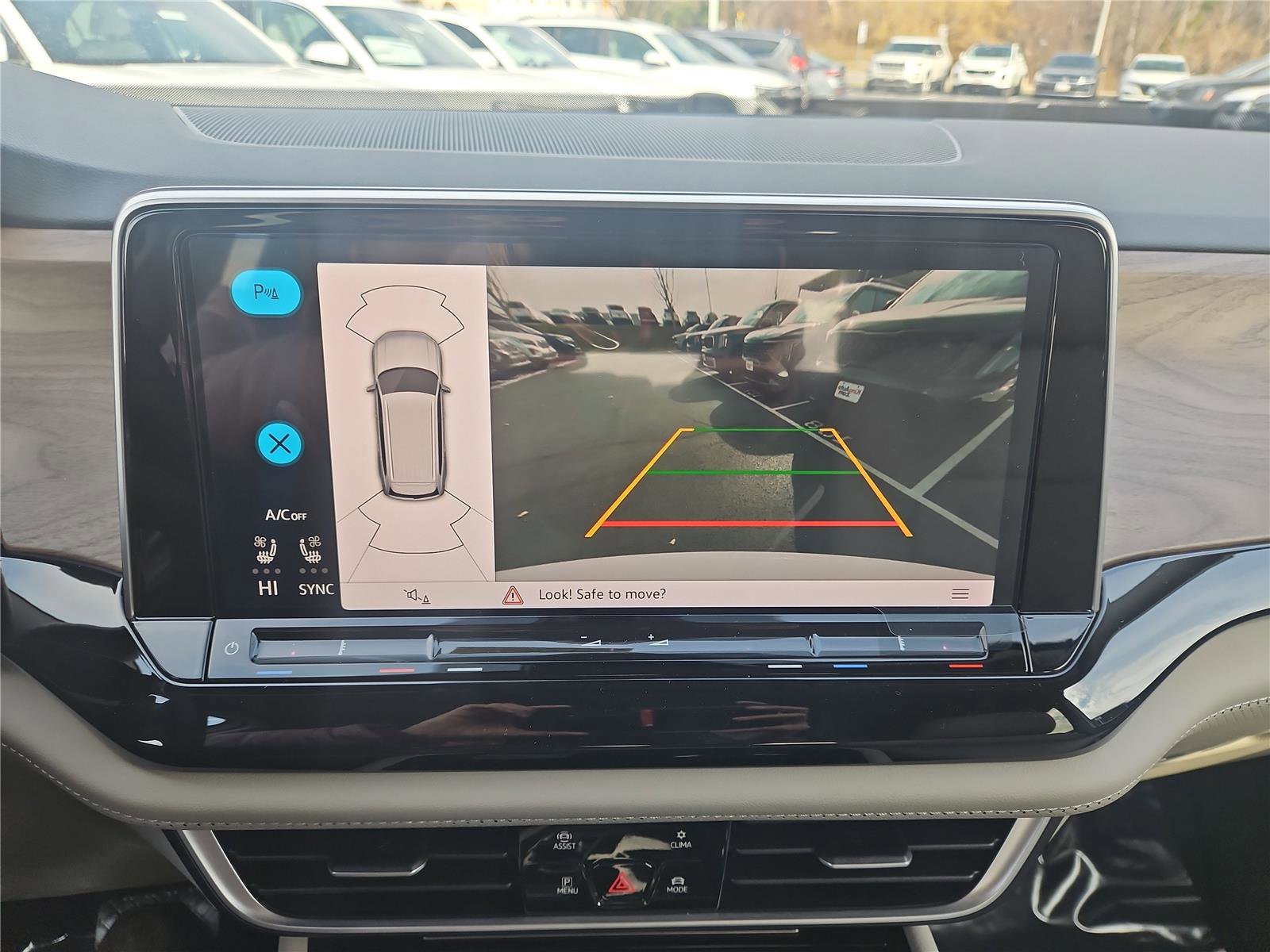 New 2026 Volkswagen Atlas SE image 19