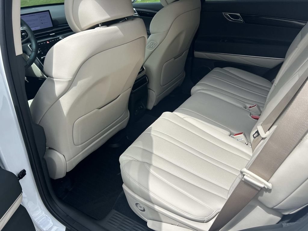 New 2026 Genesis GV80 2.5T RWD image 20