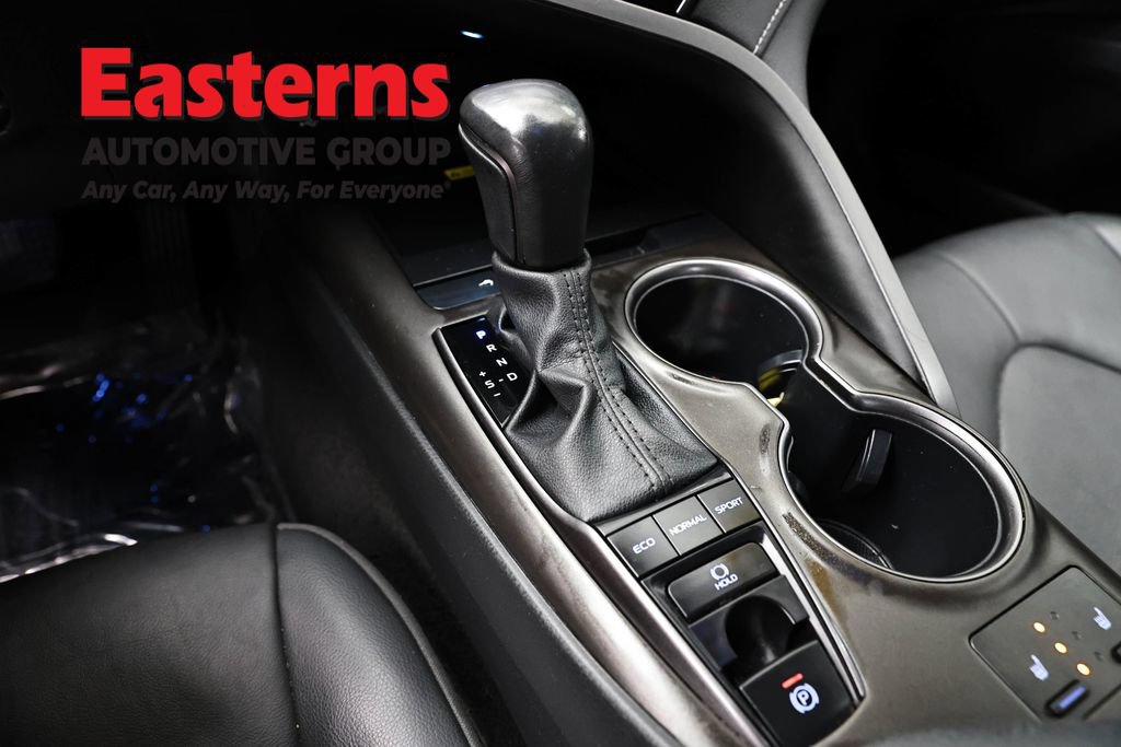 Used 2023 Toyota Camry XSE FWD image 13