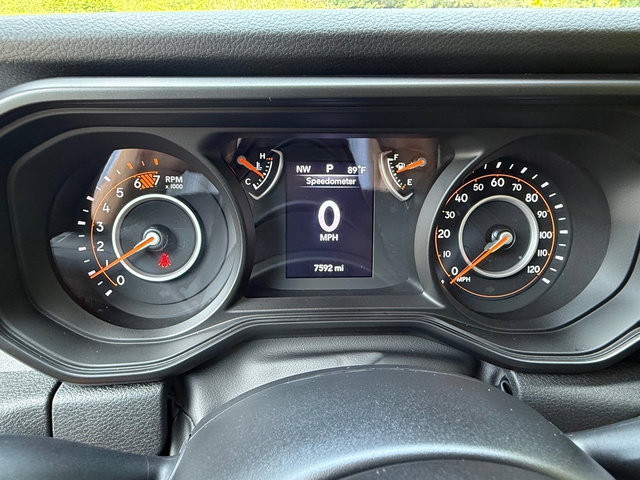 Used 2026 Jeep Wrangler Sport AWD/4WD image 17