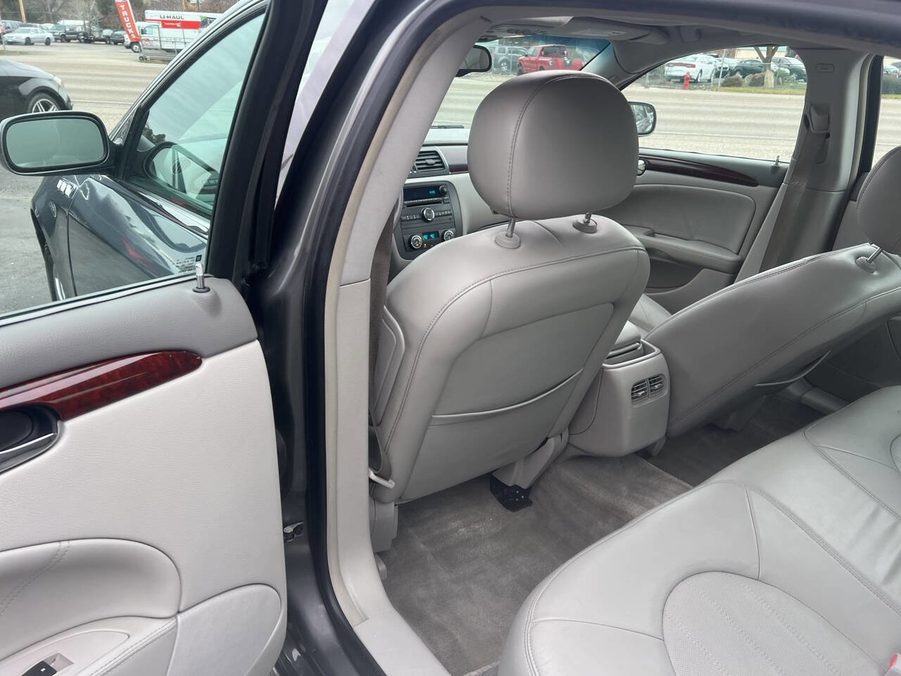 Used 2007 Buick Lucerne CXL image 17