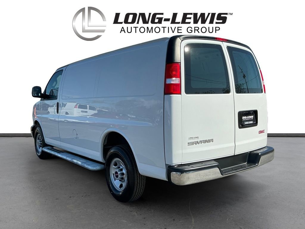 Used 2024 GMC Savana 2500 w/ Driver Convenience Package image 4