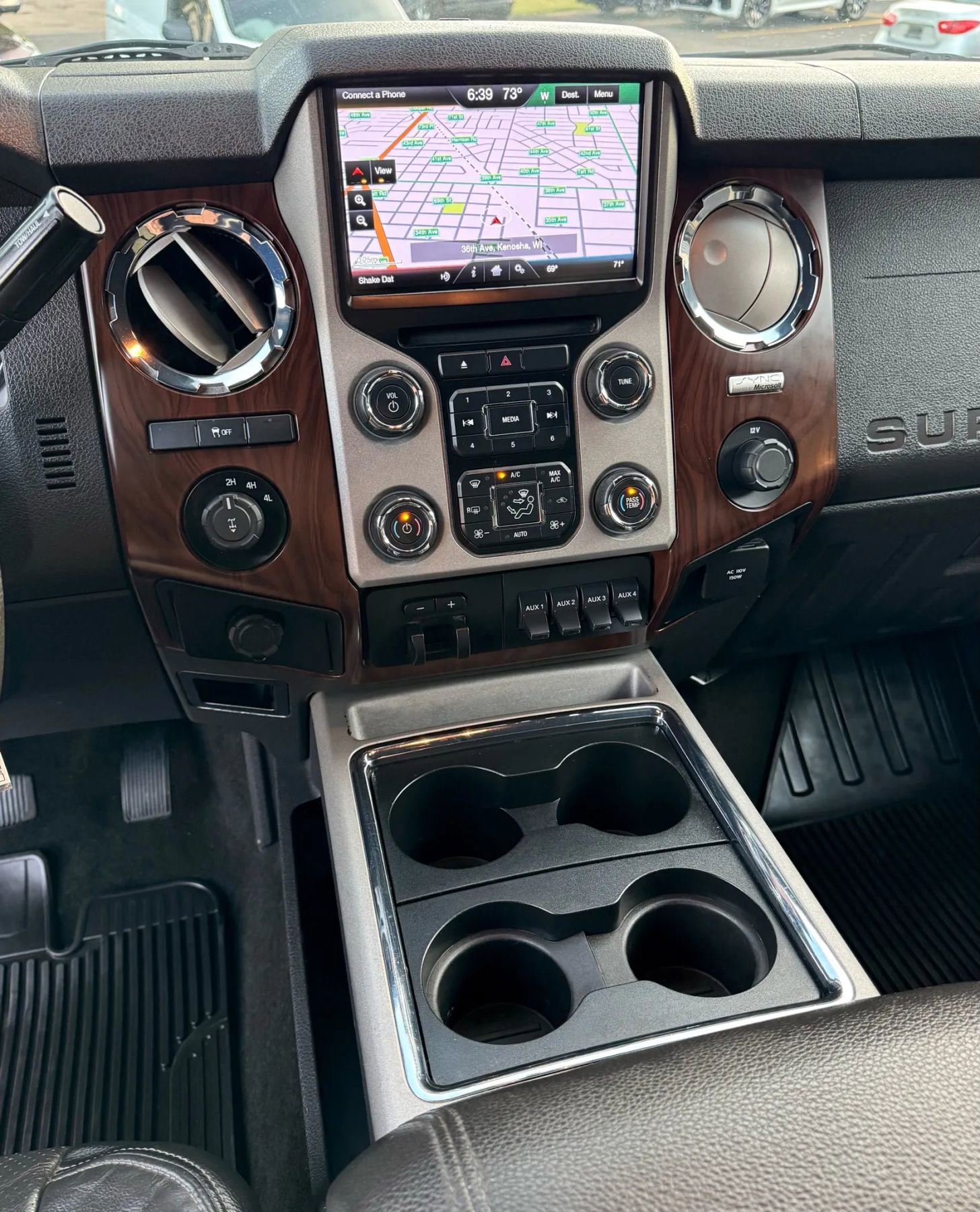 Used 2013 Ford F350 Lariat w/ Chrome Pkg image 16