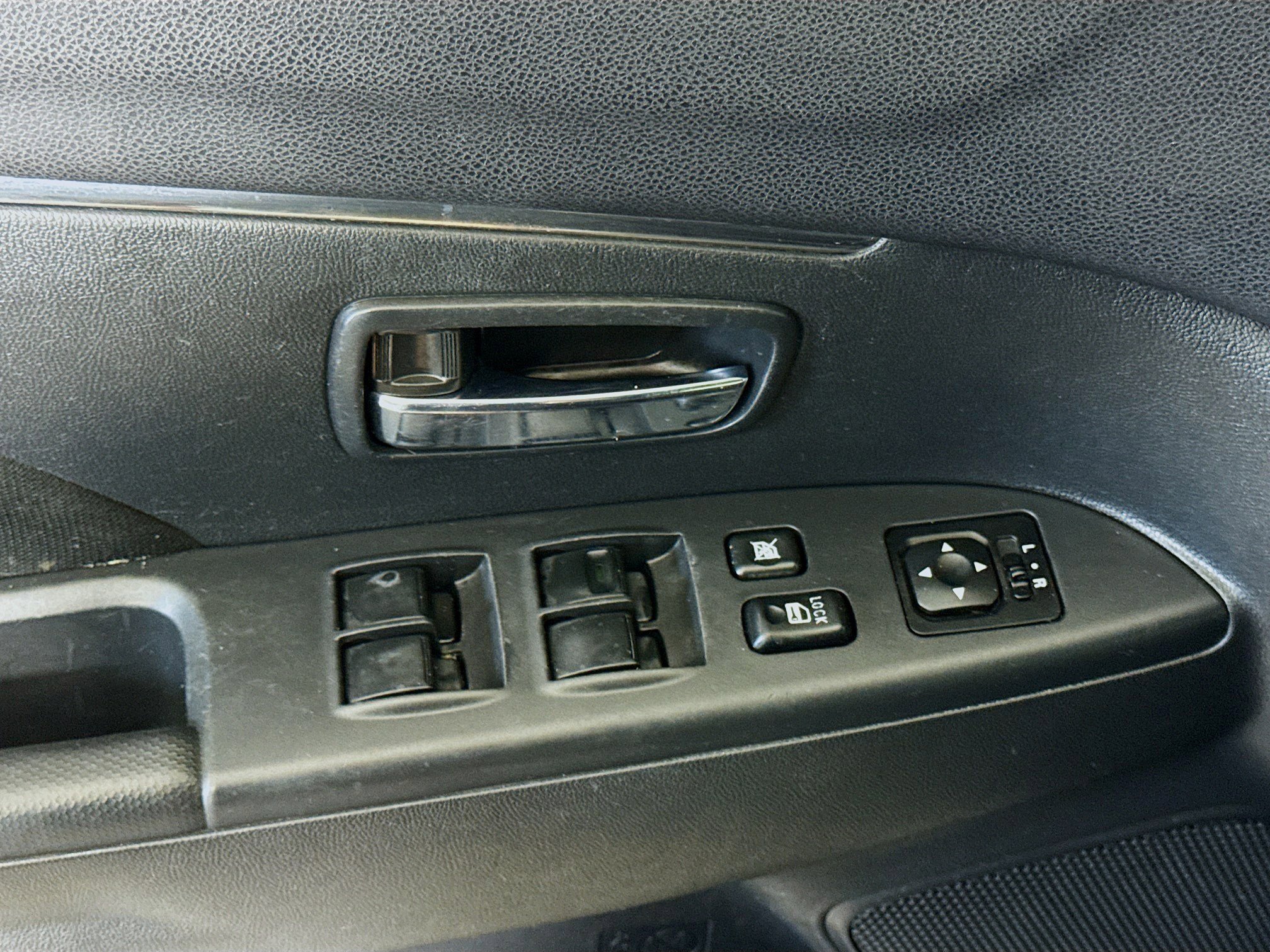 Used 2021 Mitsubishi Outlander Sport FWD image 23