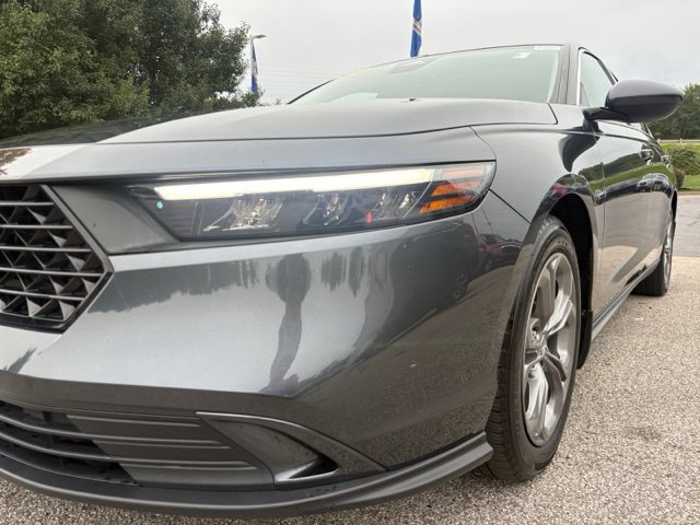 Used 2024 Honda Accord EX image 22