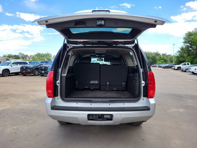 Used 2012 GMC Yukon XL SLT w/ SLT-2 Equipment Package AWD/4WD image 31