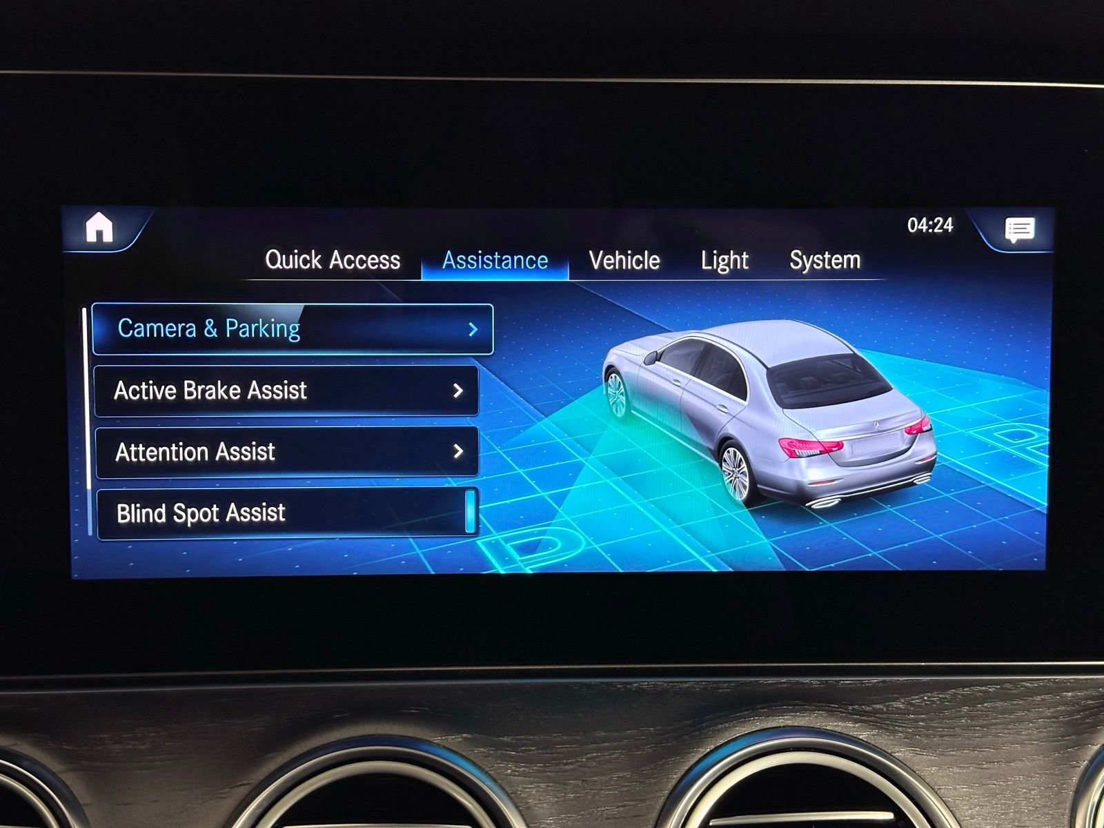 Used 2022 Mercedes-Benz E 450 4MATIC Sedan image 28