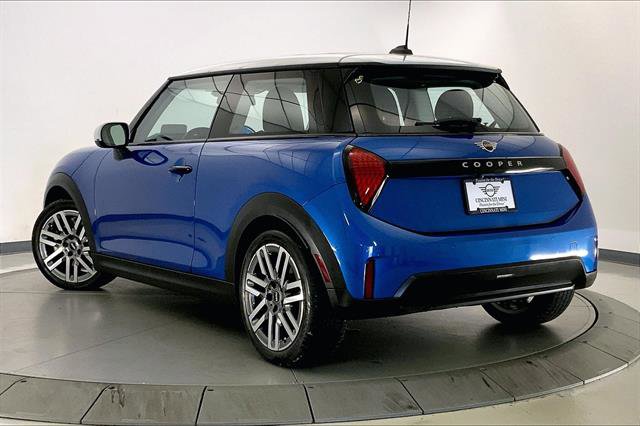 Certified 2025 MINI Cooper 2-Door Hardtop image 10