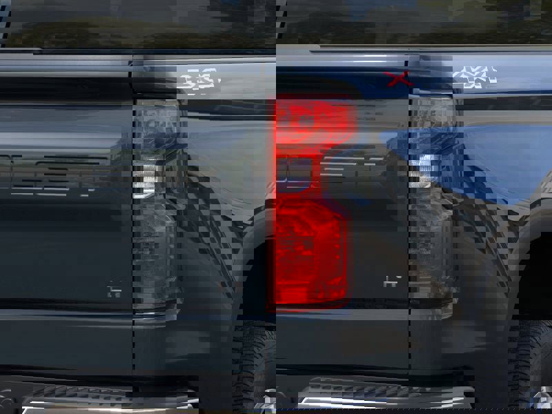 New 2025 Chevrolet Silverado 1500 LT image 11