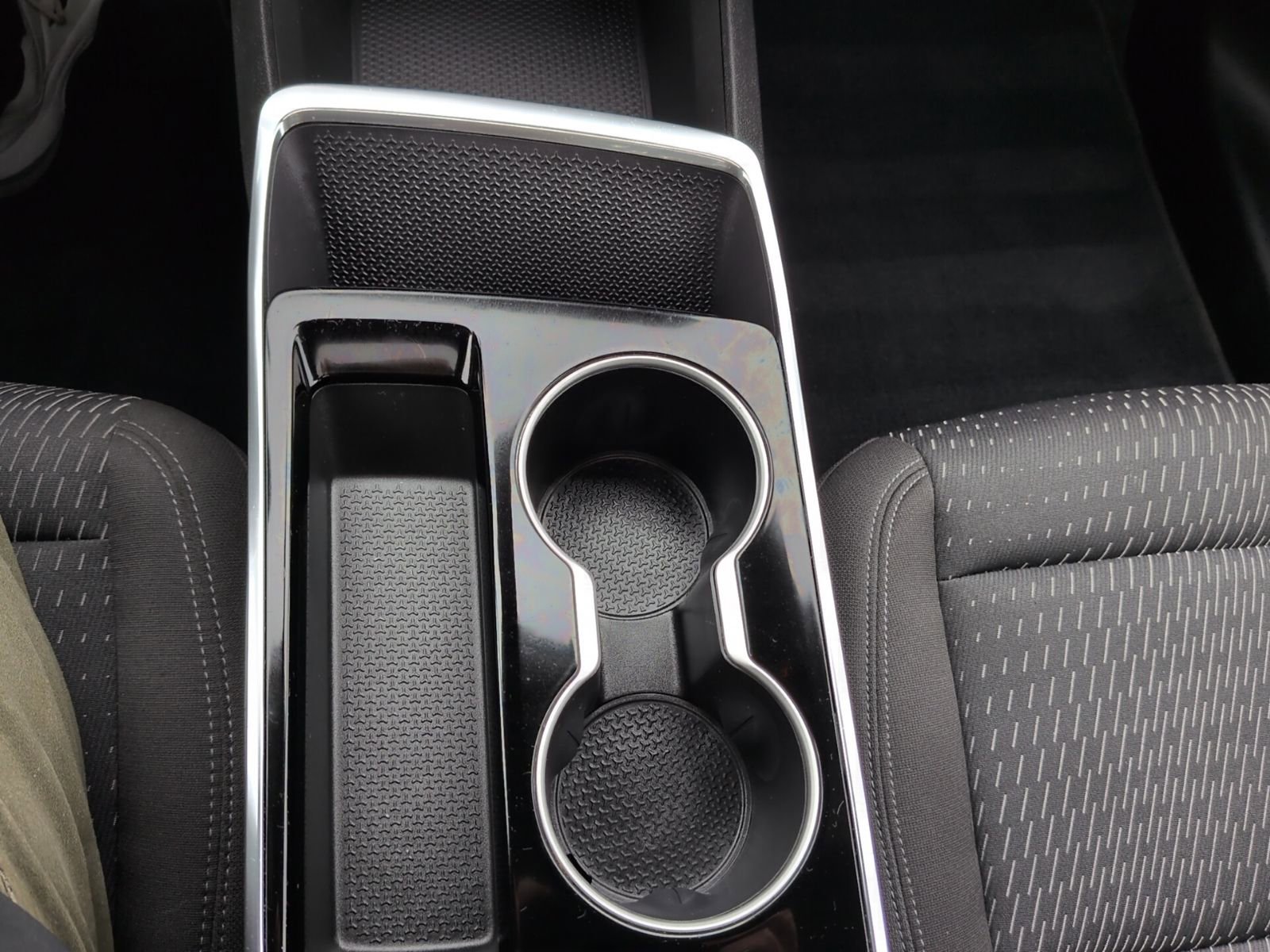 Used 2025 Chevrolet Equinox LT image 27