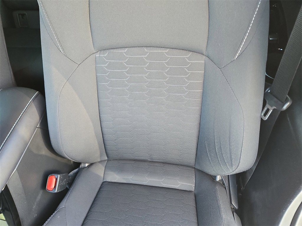 Used 2024 Toyota Corolla SE image 17