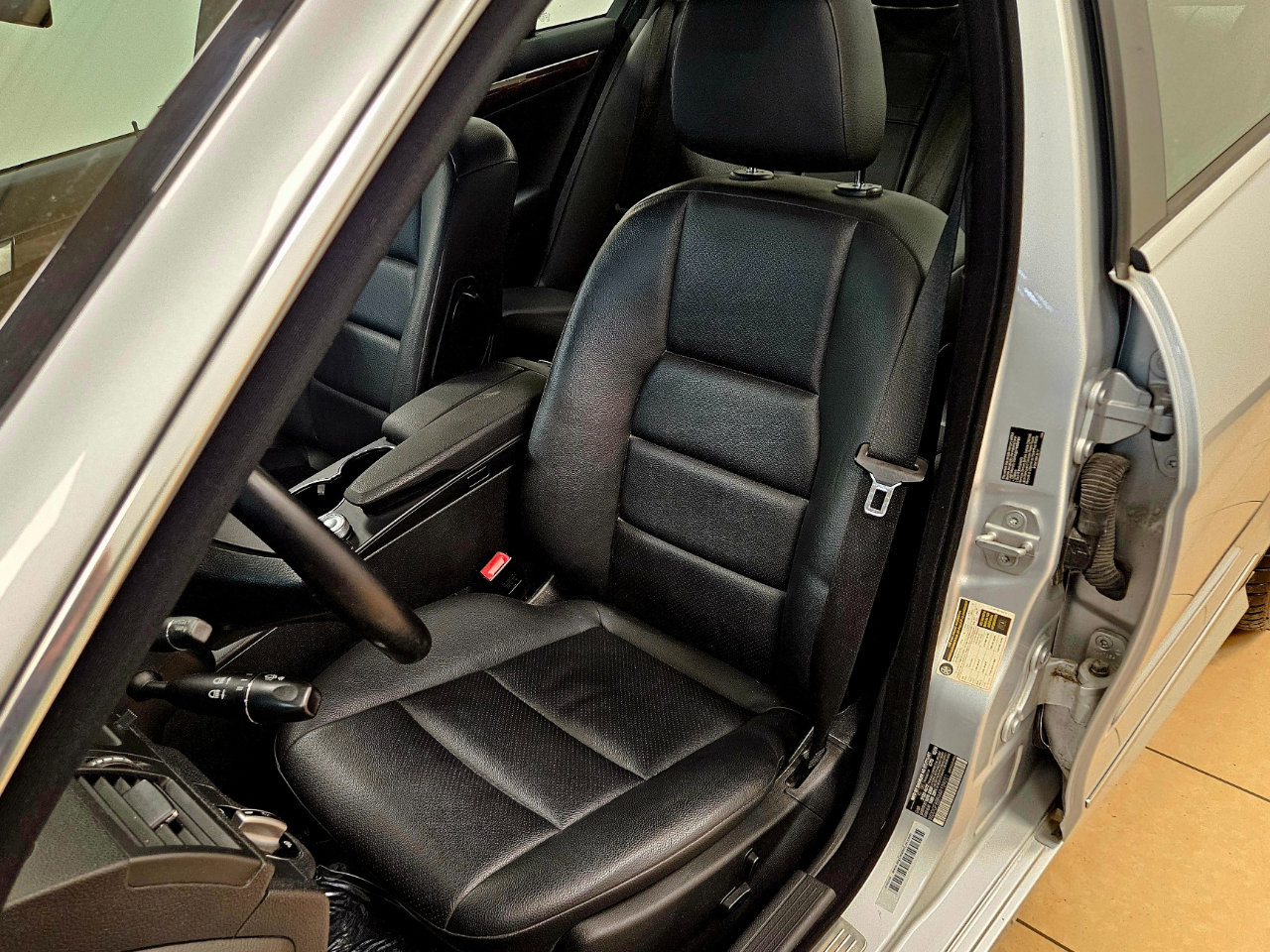 Used 2010 Mercedes-Benz C 300 4MATIC Sedan image 34