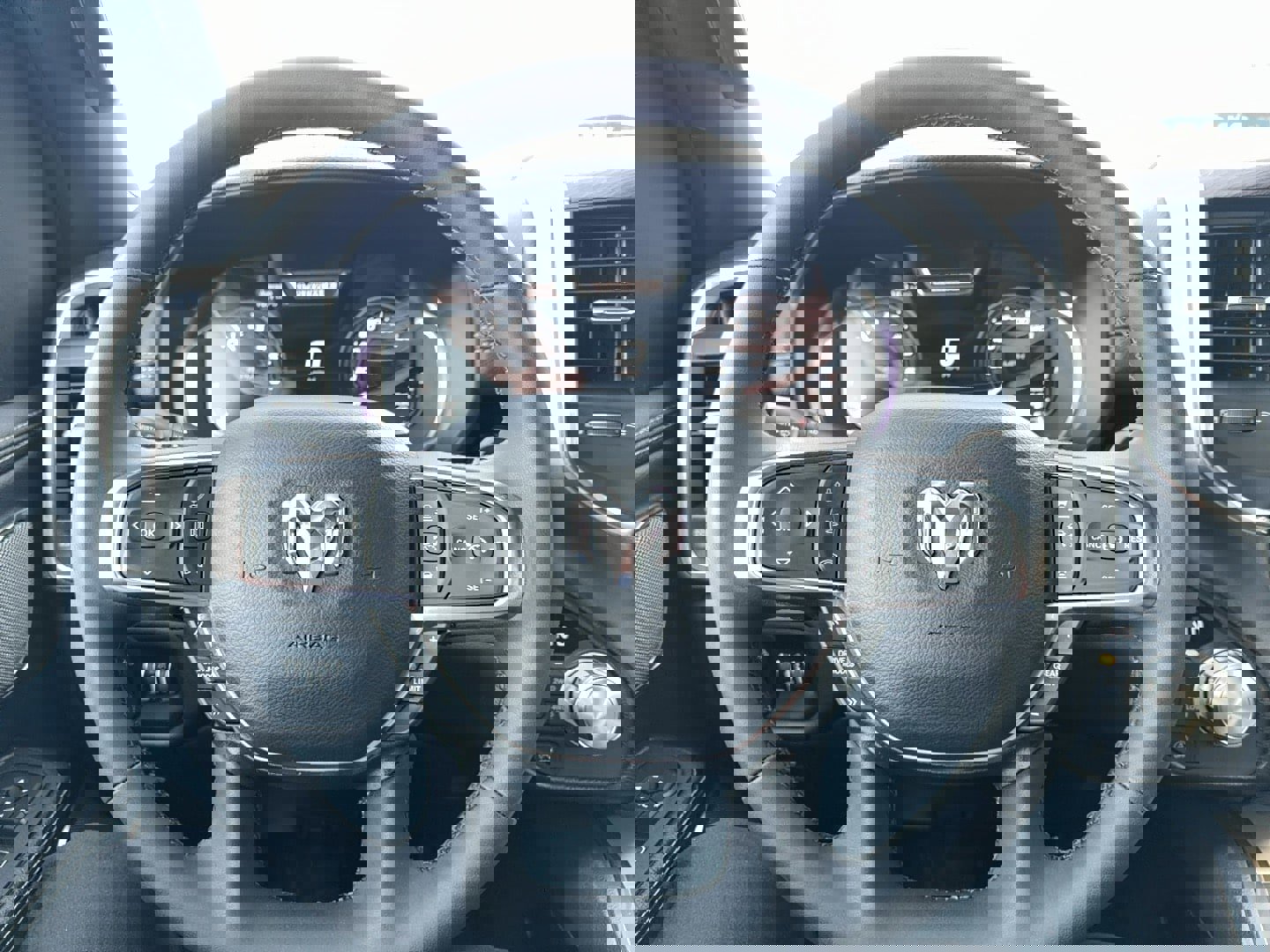 Used 2025 RAM 1500 Laramie w/ Night Edition image 13