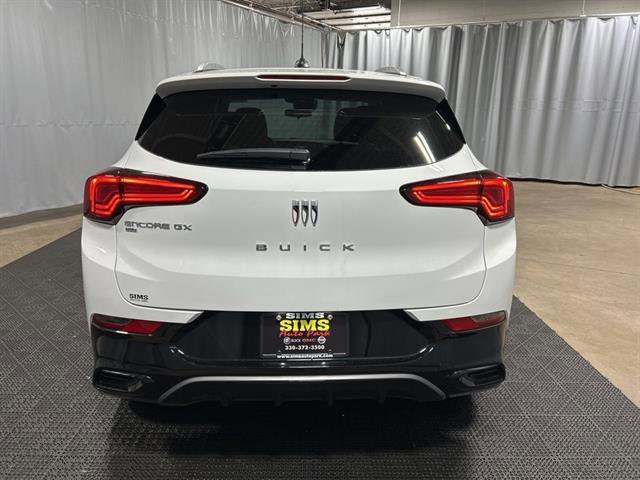 New 2026 Buick Encore GX Sport Touring image 5