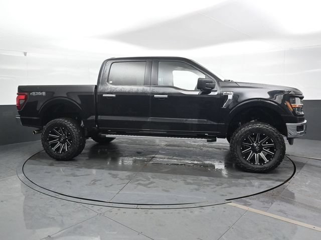 Used 2024 Ford F150 XLT AWD/4WD image 3