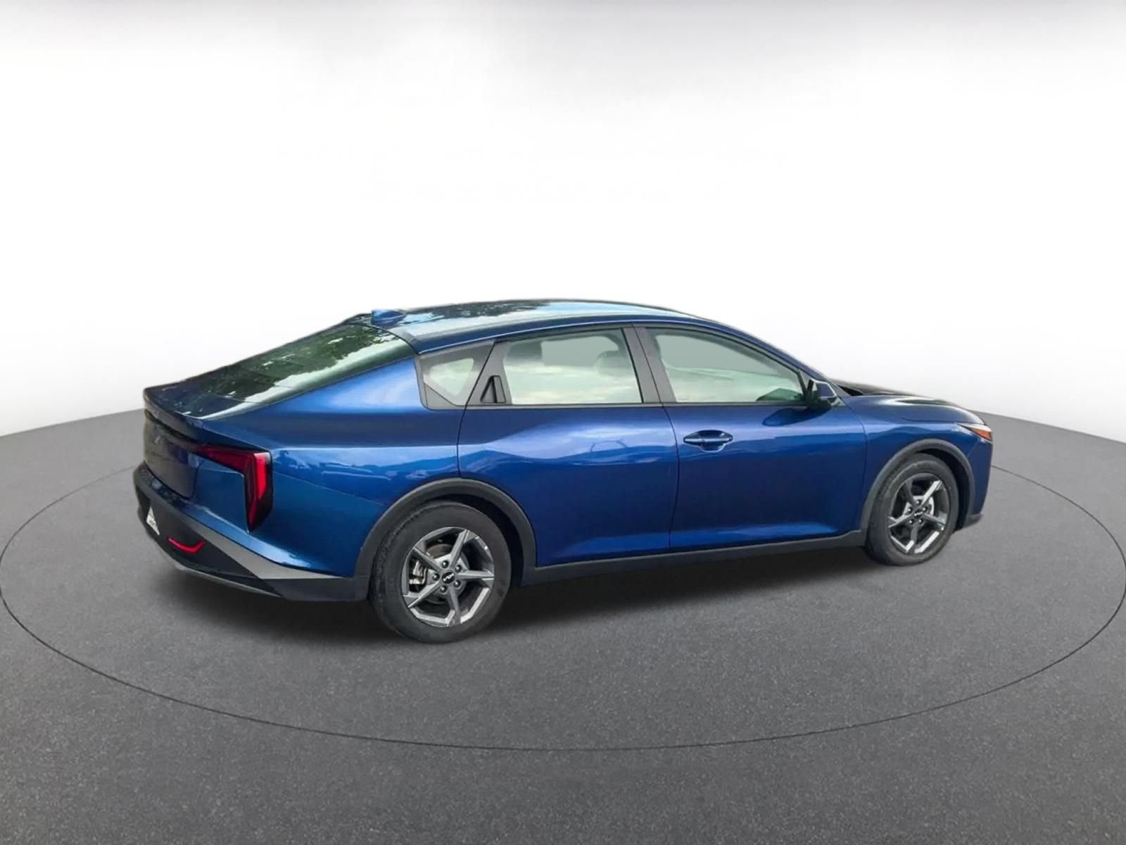 Used 2025 Kia K4 FWD image 15