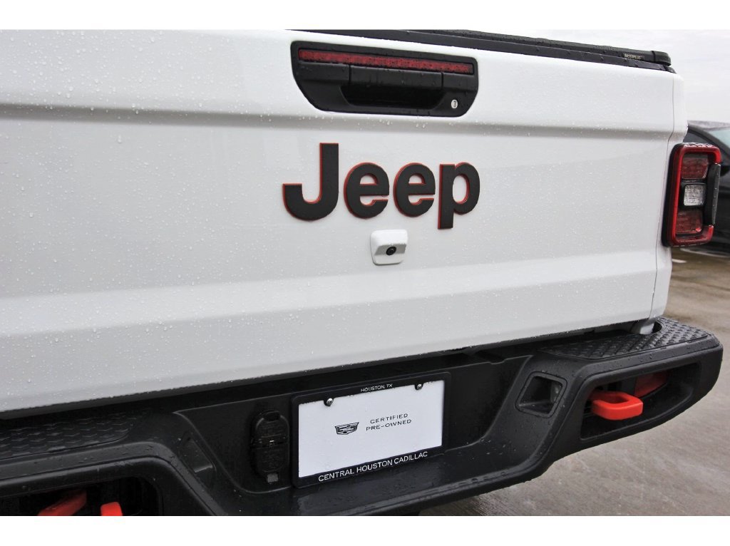 Used 2025 Jeep Gladiator Mojave w/ Convenience Group AWD/4WD image 28