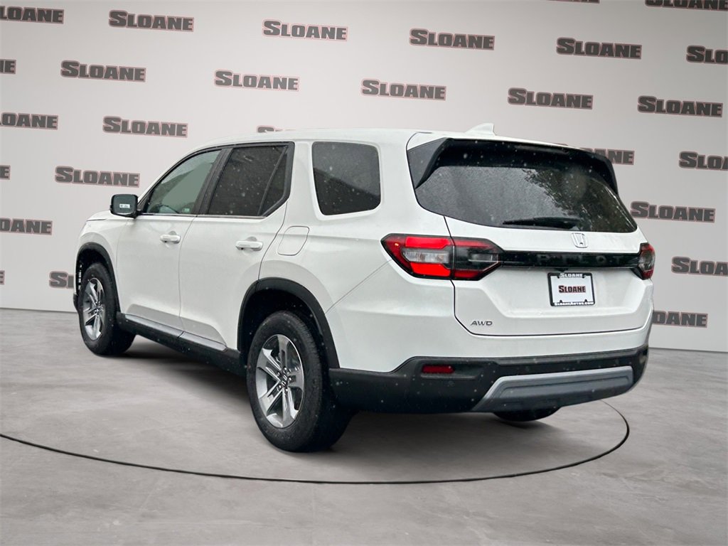 New 2025 Honda Pilot EX-L image 3