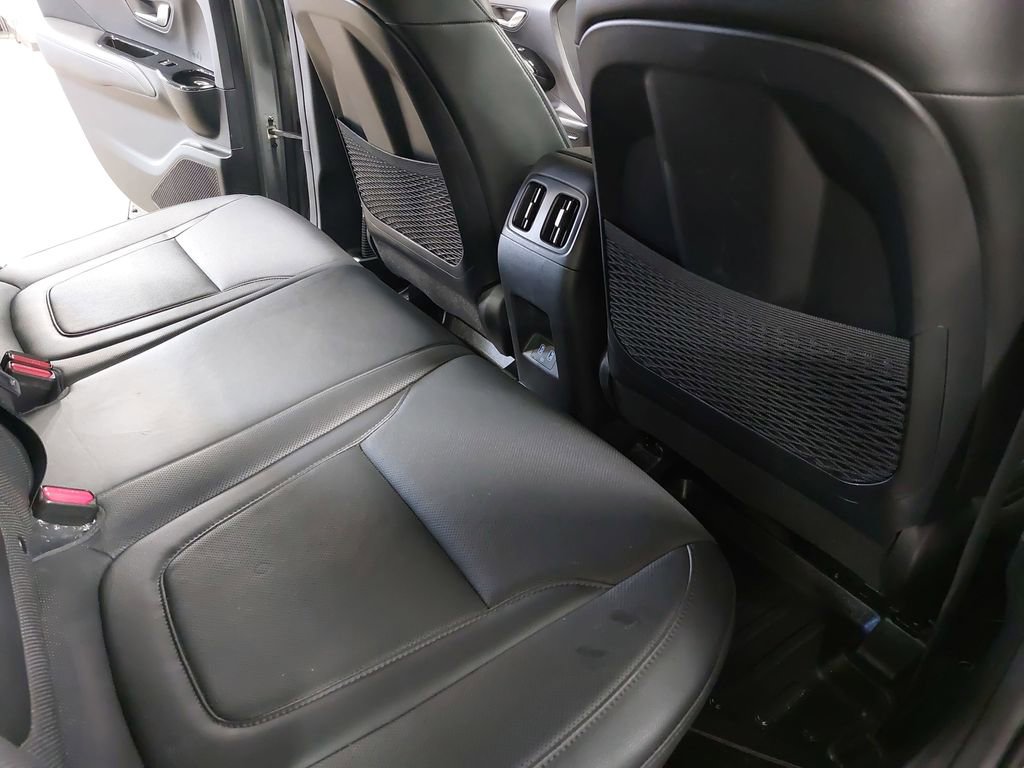 Used 2022 Hyundai Santa Cruz Limited image 11