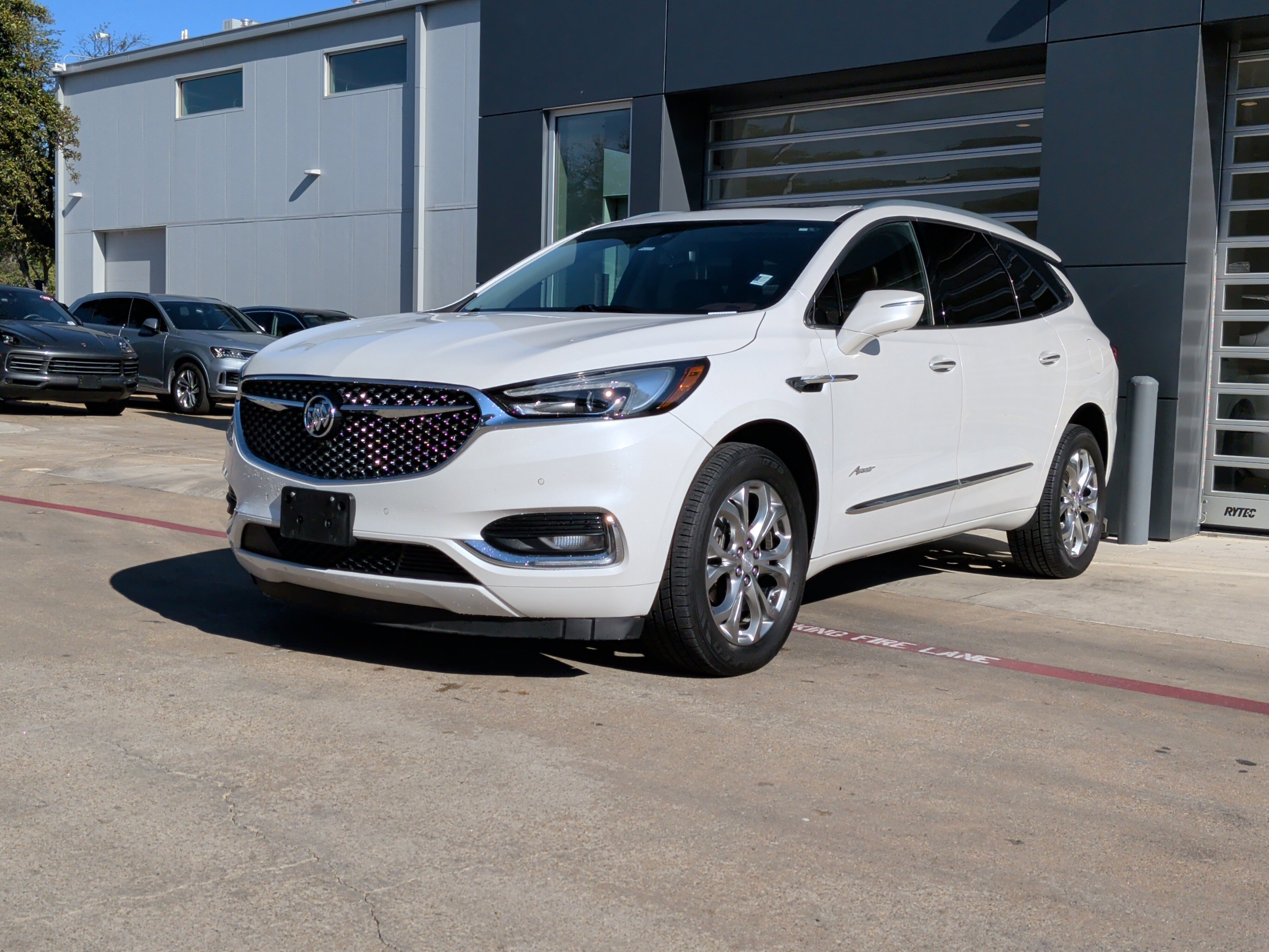 Used 2020 Buick Enclave Avenir w/ Avenir Technology Package image 5