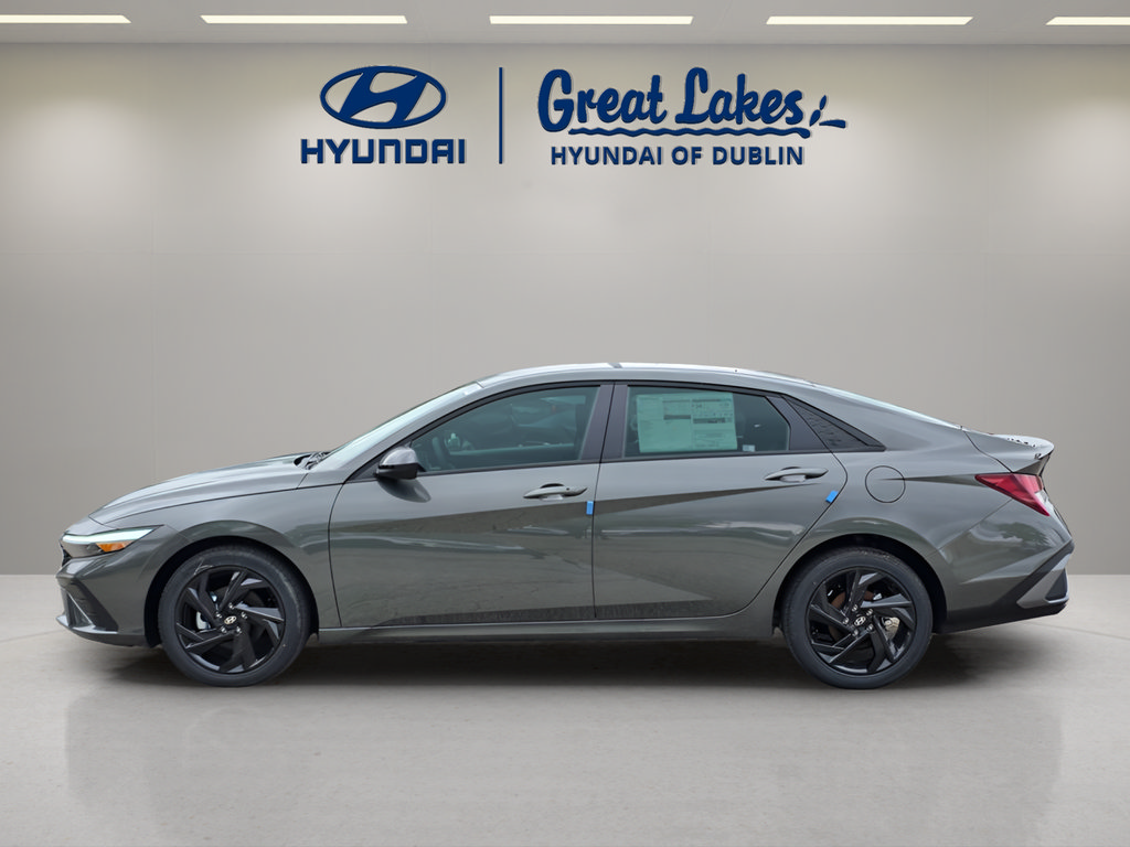 New 2026 Hyundai Elantra Sport FWD image 2
